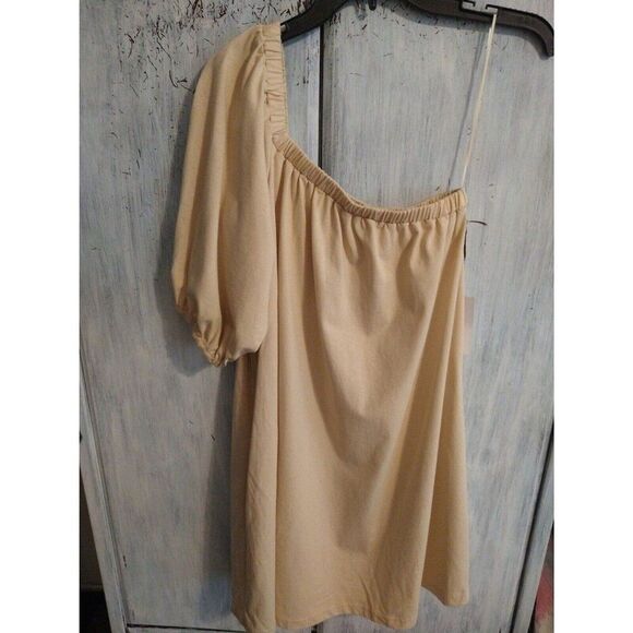 Things between Puff sleeve beige Nwt one sleeve medium dress Boho Cottage Core - Picture 3 of 10